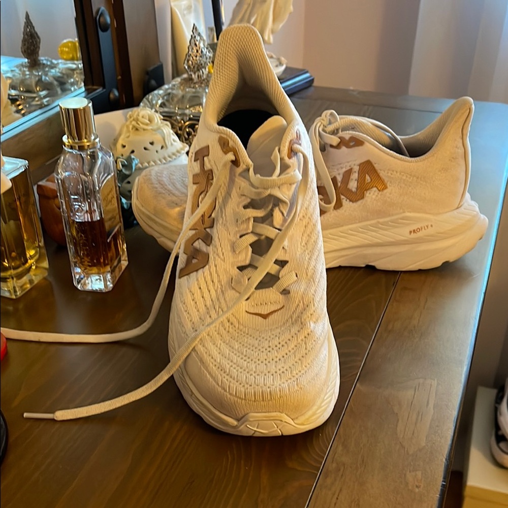 Women’s HOKA Mach 5